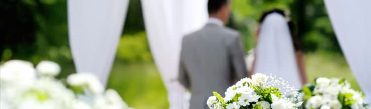 Looking for an inspiring wedding gifts - GiftDays is the place!